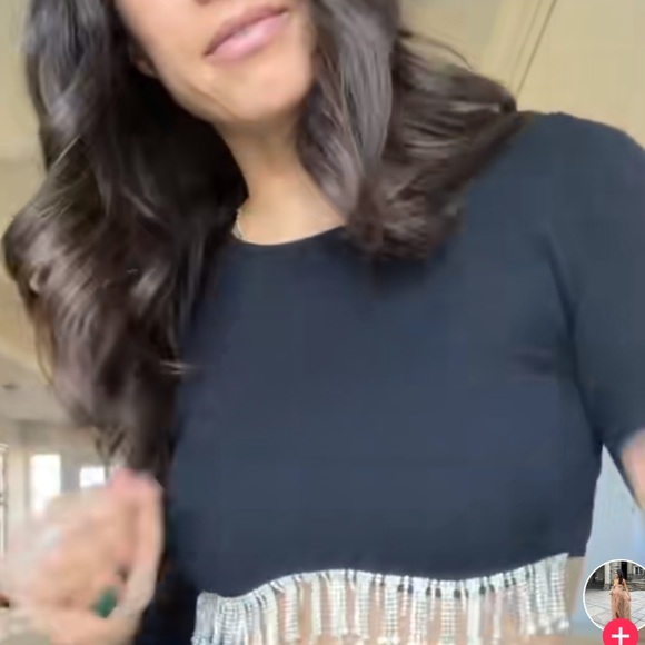 BLOGGERS FAVORITE NWT ZARA RIBBED RHINESTONE TRIM CROP - Picture 1 of 5